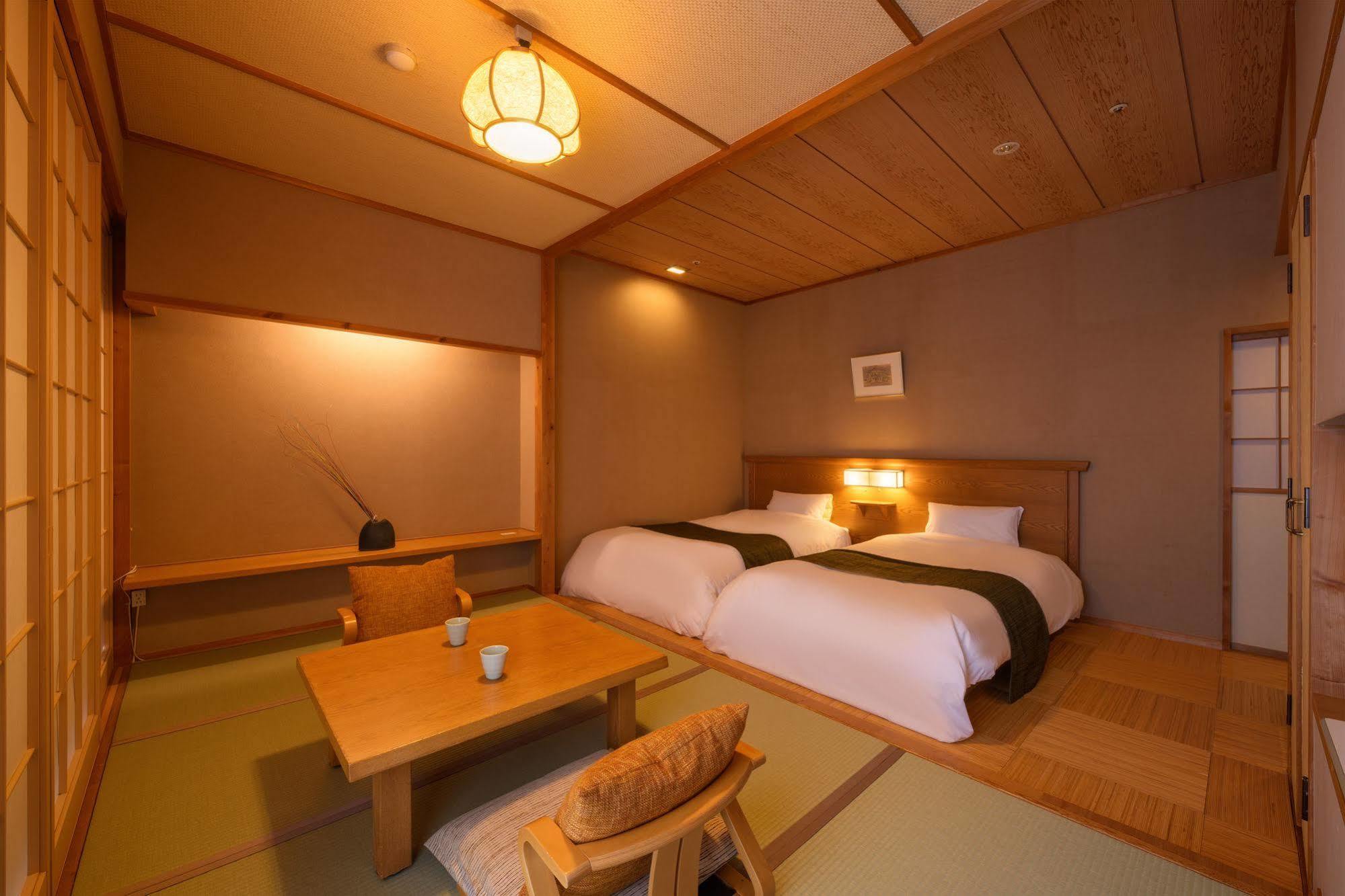 Sakunami Onsen Yuzukushi Salon Ichinobo เซนได ภายนอก รูปภาพ