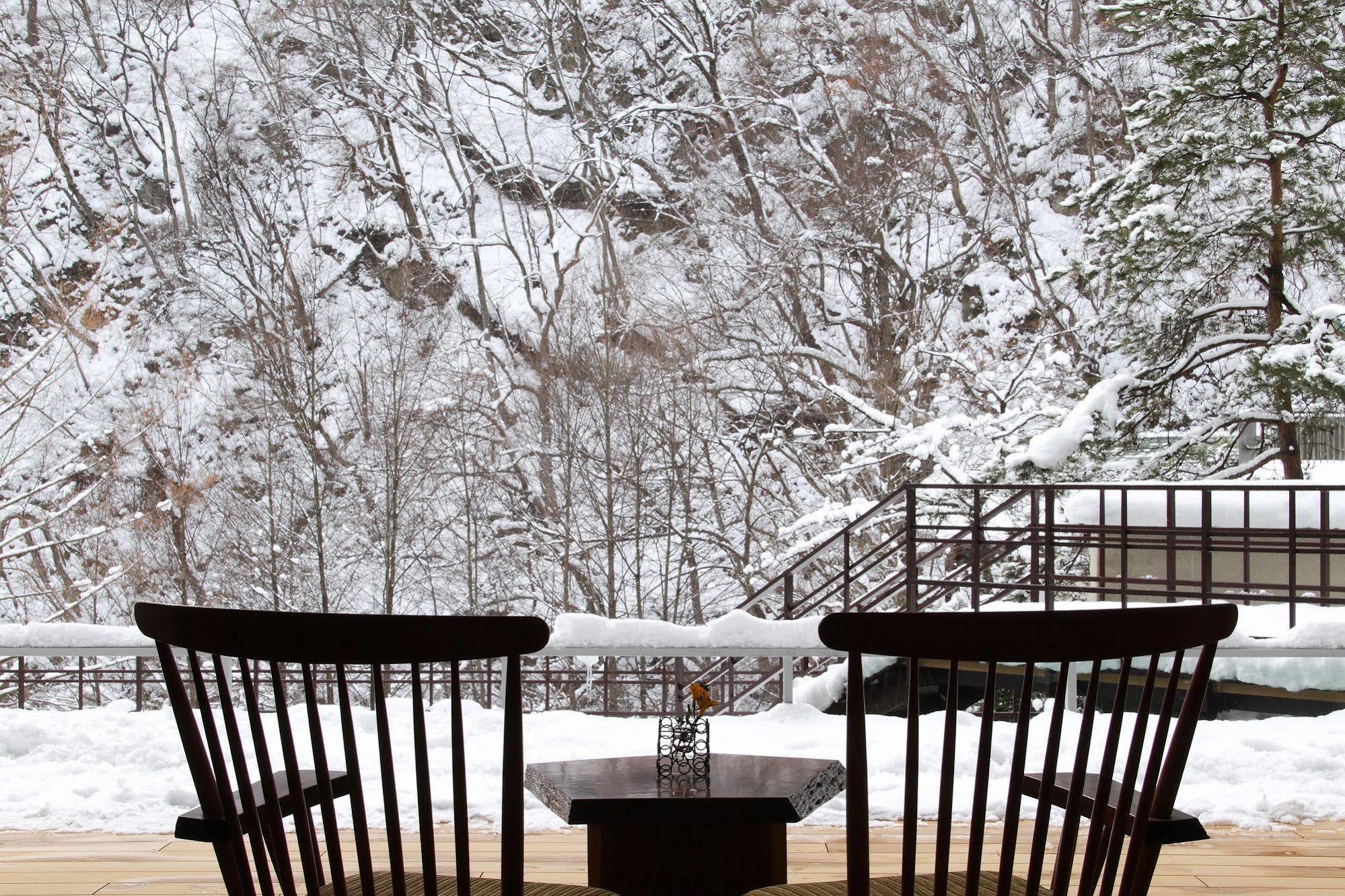 Sakunami Onsen Yuzukushi Salon Ichinobo เซนได ภายนอก รูปภาพ